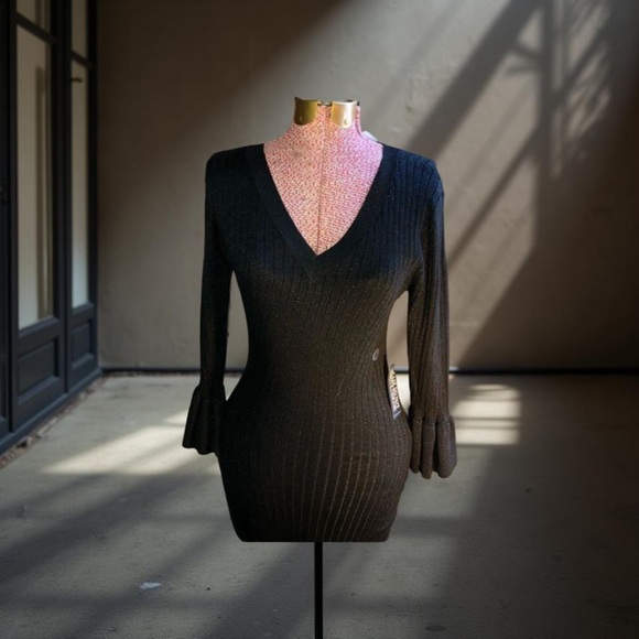 Women’s New York & Company Black Dress   - Picture 14 of 15